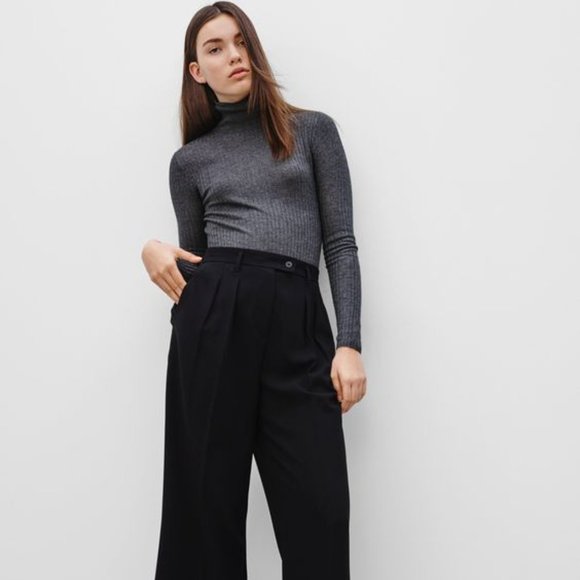 Aritzia Sweaters - Aritzia Babaton | Johannes Sweater